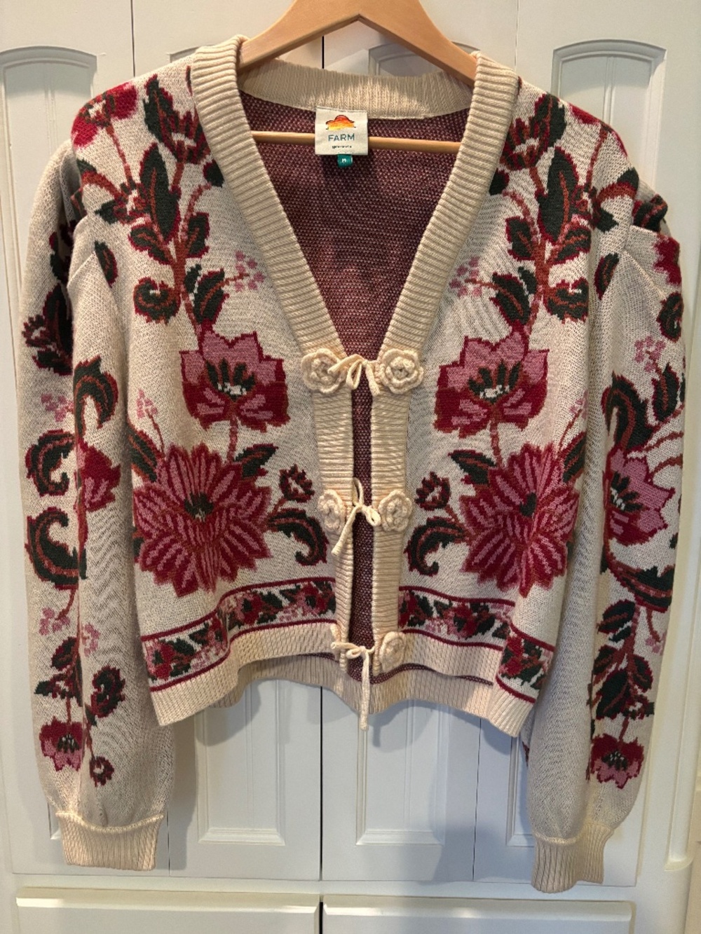 Farm Rio sweater size M - Picture 1 of 5